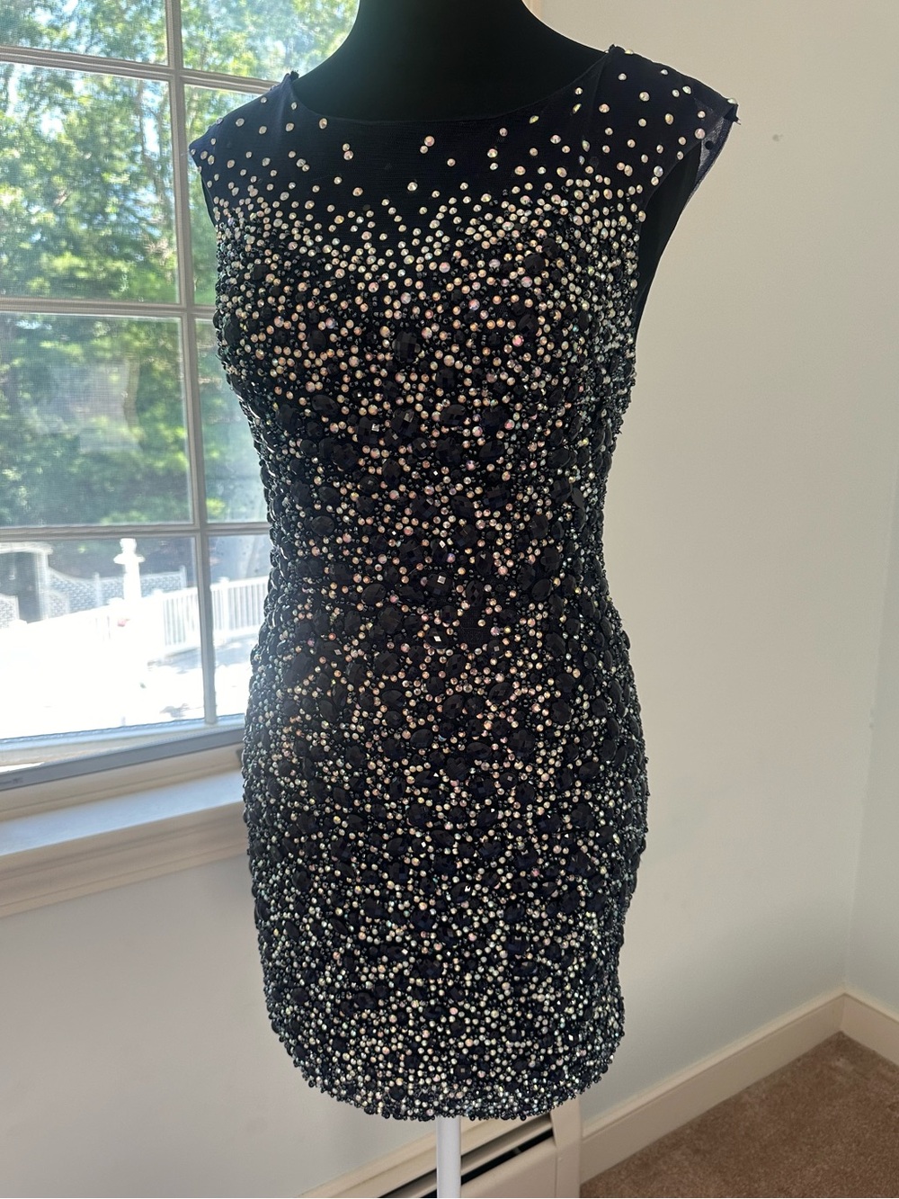 Jovani High-Glam Pearlcore Formal Embellished Blue Beaded Sheath Dress Size 00